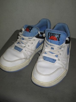Nike Full Force LO Gr. 40,5