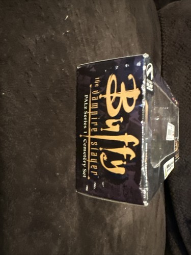 Vintage Buffy The Vampire Slayer Rupert Giles Doll NEW - Picture 6 of 7