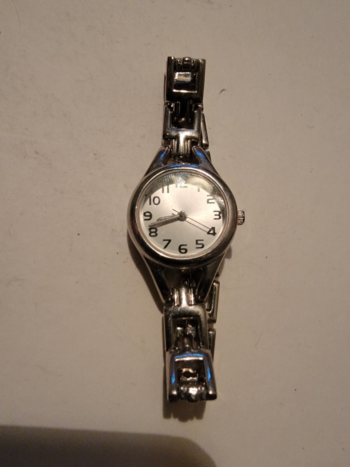 Vintage Time Teller All Silver Stainless Steel Women’s Watch