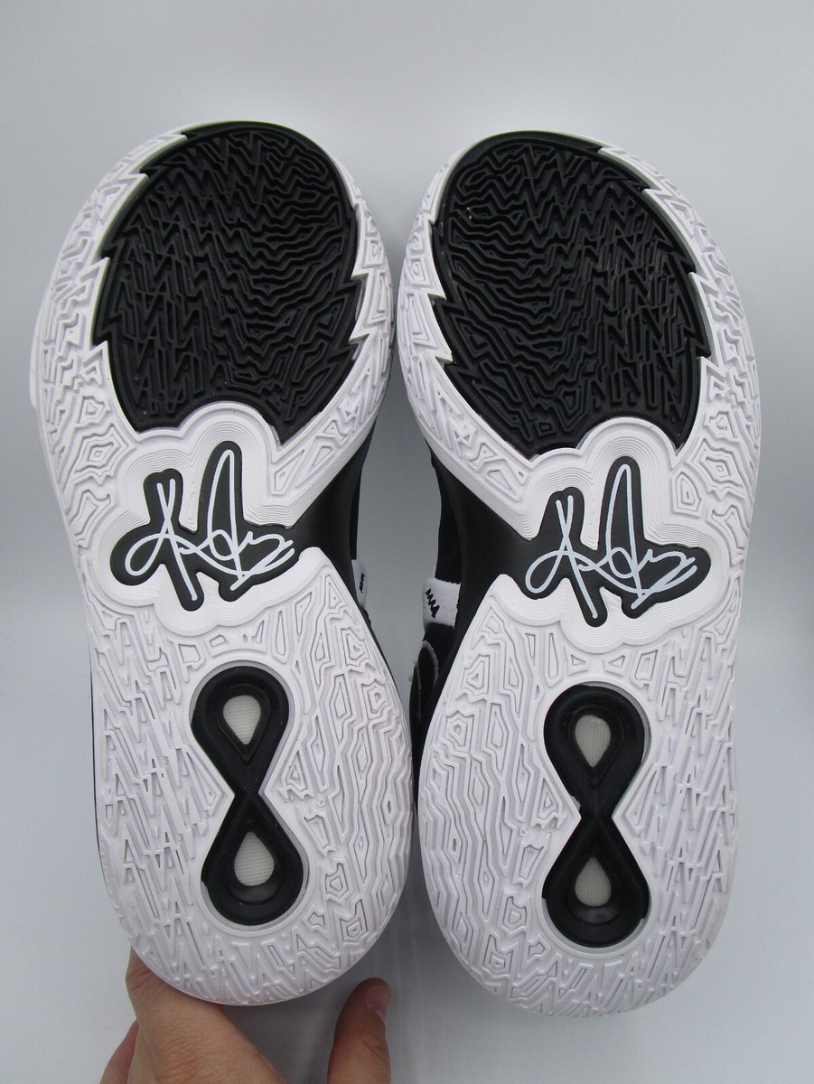 Nike Kyrie Infinity TB Mens 12 Black/White Basketball  display picture 1