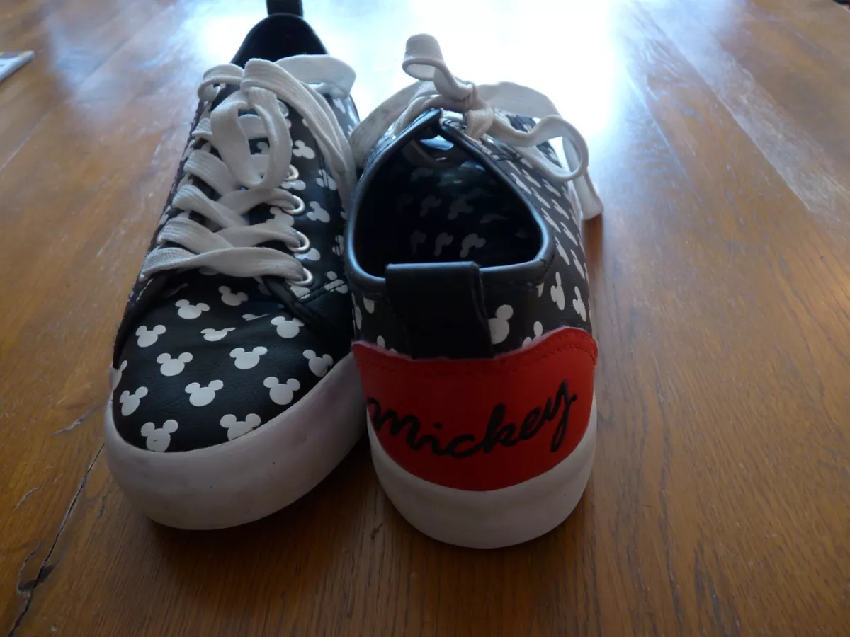 Mickey mouse shoes shop size 5