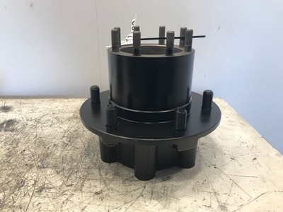 Meritor Hub 04 15558 001 (305-21102)