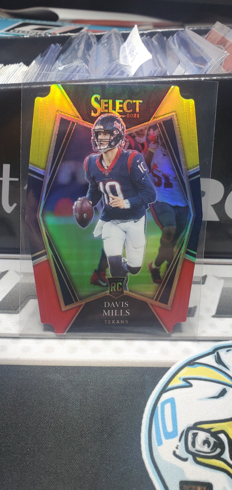 2021 PANINI SELECT Davis Mills Yellow red die cut premier level rookie card #165