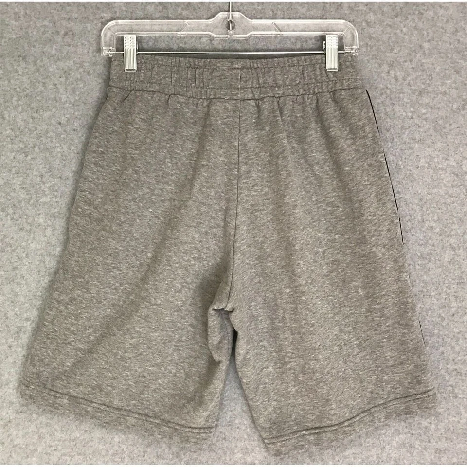 Pantalones Cortos de Gimnasio Puma Para Hombres Pequeños Gris Entrenamiento Atlético Salón Tejido Sudadera Pantalones Cortos Logo Foto 2 de 4