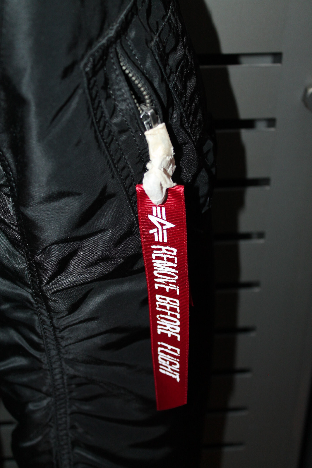 Alpha Industries MA-1 D-Tec SE 133104/198 Black/Grey New image 3