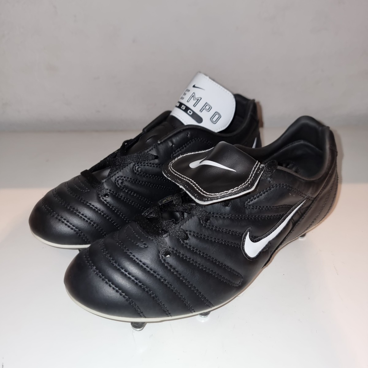 Vintage Nike Tiempo 650 S.G. 117259-011 Black/White (Soft-Ground