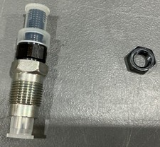 New Oe Genuine Mep-903b Kubota D722 Fuel Injector 16001-53900 16001-53000 4100bl