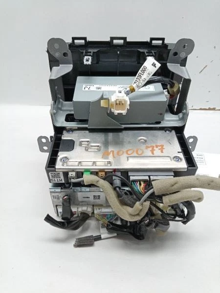 Amplificador de audio Subaru IMPREZA Rockford Fosgate 2017-2020 P/N: H630SFL021 Foto 3 de 4