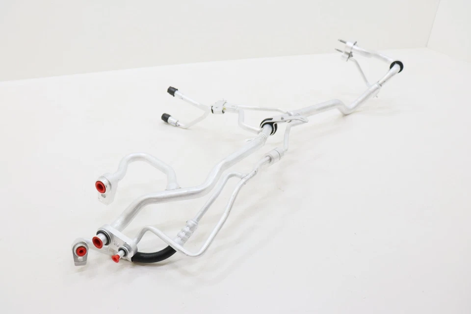 Tubo de manguera de aire acondicionado Lincoln Aviator 2020-2025 3,0 L OEM L1MH19E881HD Foto 3 de 4