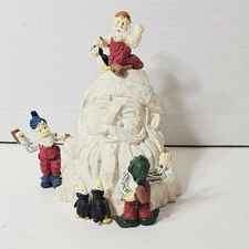 Vintage House of Lloyd Christmas "Sand Sculpting Santa" 1997 Elves Penguins 6½"T
