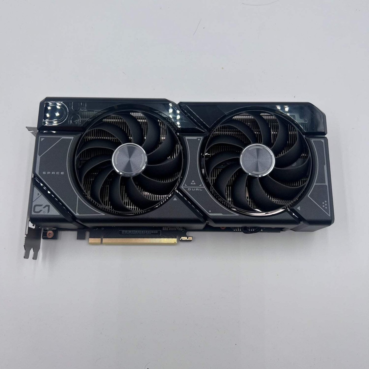ASUS GeForce RTX 4070 12GB DUAL OC (DUAL-RTX4070-O12G) Video