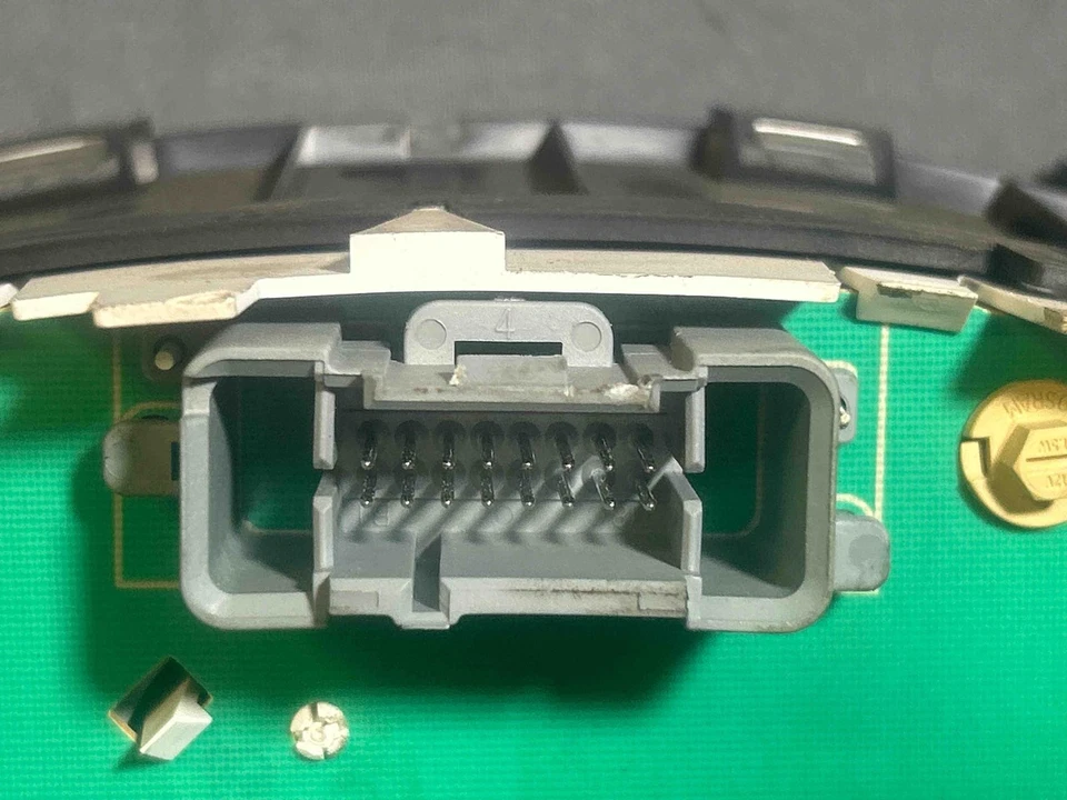 Fits 2004-05 Chevy Malibu Speedometer (miles n/a) OEM:22733309 Foto 3 de 4