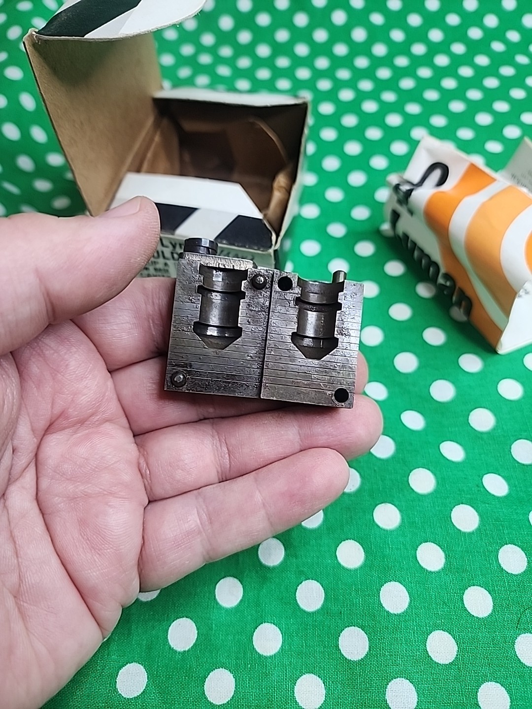 LYMAN 504617 SINGLE CAVITY BULLET MOLD LEAD MOULD RELOADING RELOAD MOLD