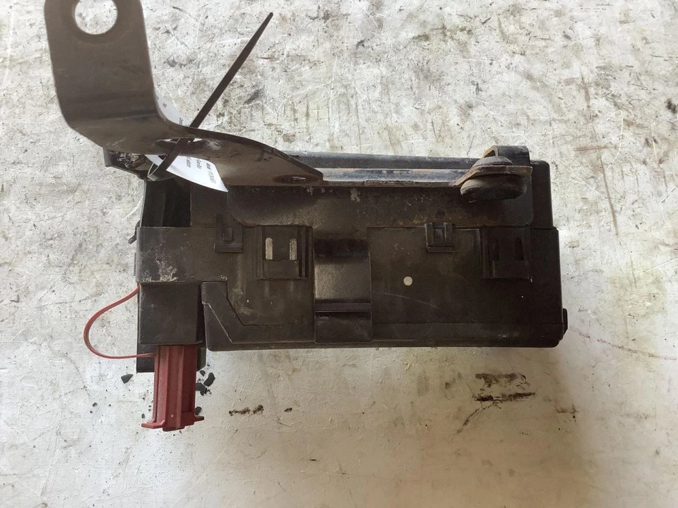 Compartimento de motor caixa de fusíveis com turbo compatível 03-05 PT CRUISER 342602 - Imagem 2 de 4