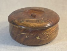 VTG Wooden Round Coasters In Box Floral Brass Inlayed Design Handmade Bohemian