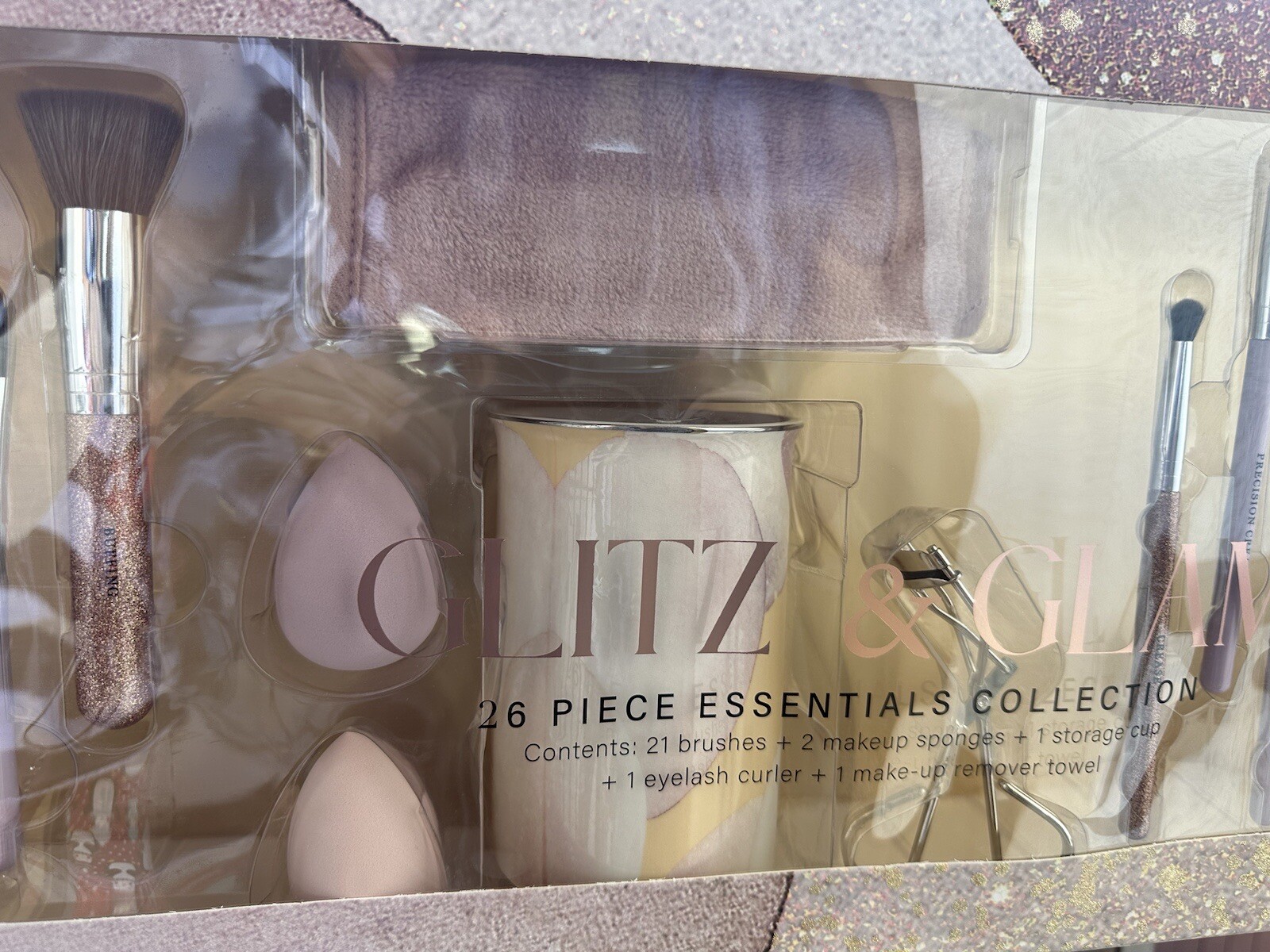 Glitz & Glam 26 Piece Lavender Glitter Brush Set Make Up Tik Tok Viral