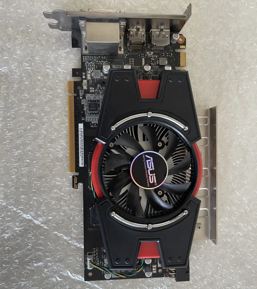 Tarjeta de video gráfica Express GTX760 ASUS NVIDIA GeForce GTX 760 (192BIT-3GD5-DP) GTX760 Foto 2 de 4