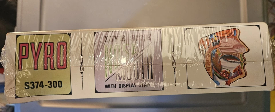 Vintage 1968 Pyro Nose Mouth Anatomy Life Size Model Kit Unassembled New In Box - Image 4 of 4