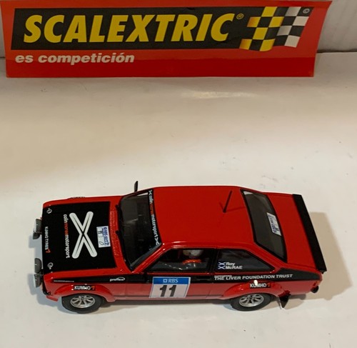 SLOT CAR SCX SCALEXTRIC 64560 FORD ESCORT MKII #11 McRAE -ROY - Imagen 6 de 8