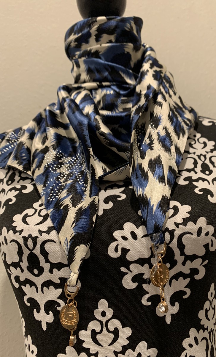 Flokin Women's Blue Large Triangular Scarf/Gold Charms