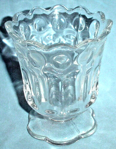 EAPG FOOTED CELERY VASE CLEAR GLASS THUMBPRINT PANELS SCALLOPED FOOT & TOP/4.5"
