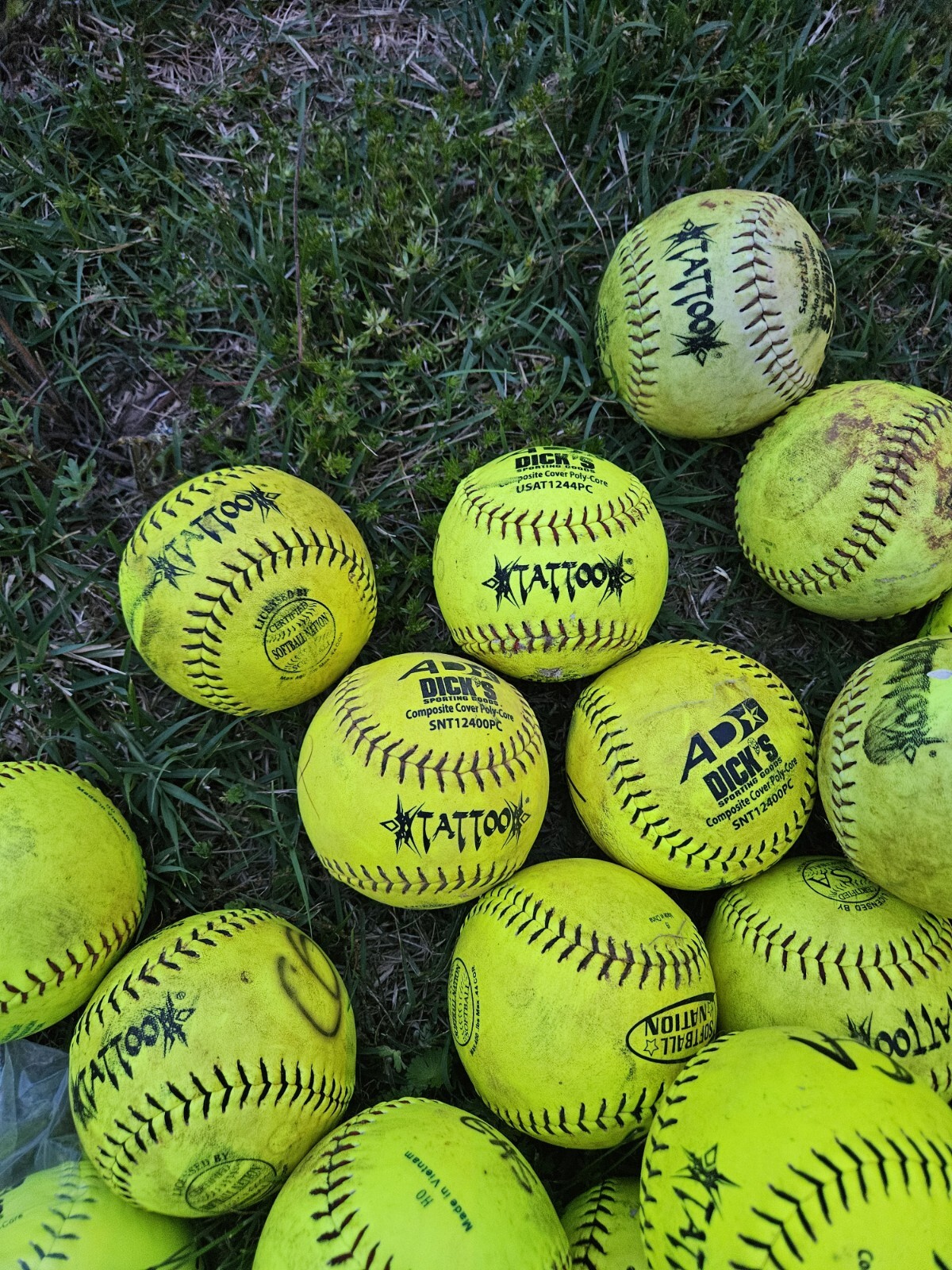 AD⭐ Tattoo Used Slow Pitch Softballs USA 44 COR/375 lbs. 12 Inch (45