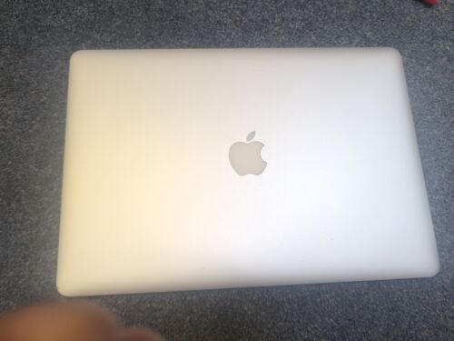 A1398 Genuine Apple MacBook Pro Retina EMC 2909.LAMINATED SURFACE scratches.C - Afbeelding 1 van 18