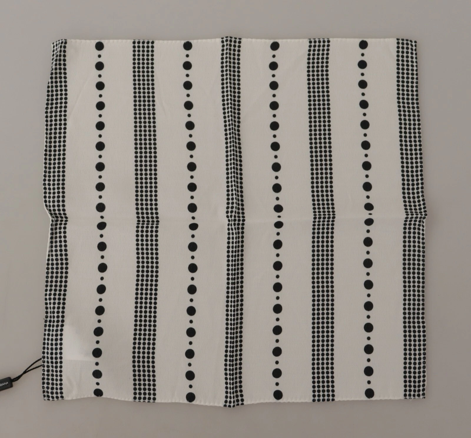 DOLCE & GABBANA Scarf Viscose White Dotted Stripes Square Handkerchief 30cmX30cm
Opens in a new wind