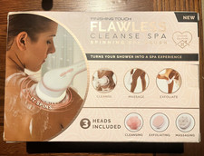 Finishing Touch Flawless Cleanse Spa Brush 3 Heads 2-Speed Water Resistant