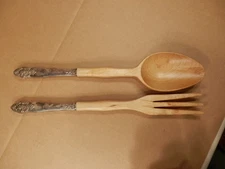 Oneida Silver DISTINCTION Silverplate 1951 PRESTIGE Wooden 2 Piece Salad Servers