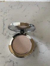 Estée Lauder Flash Illuminator Fluid  Powder The Edit - 01 Heat