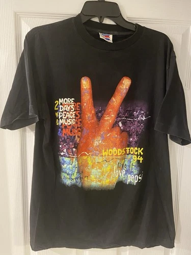 Vintage Woodstock '94 Pepsi Men's Black T-Shirt Size Large C Vintage vintage concert t-shirt, vintage, size L, single stitch, B+ condition