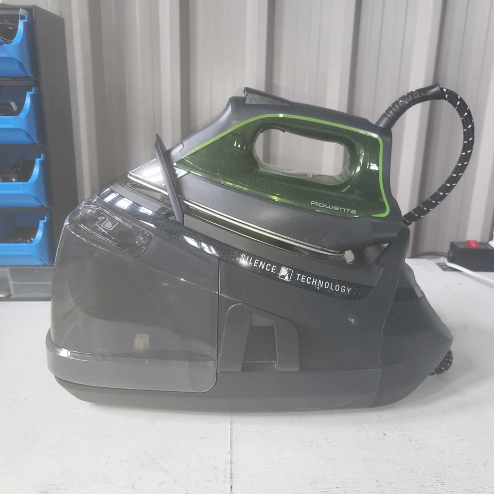 Rowenta Silence Vapeur Pro Fer , 2830 W, 1.3 Litre, Noir et Gris, Prise Eu - Photo 2/4