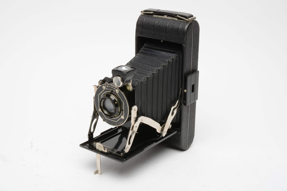 Kodak Junior Six-16 camera, Very nice & Clean, works, Vintage, +