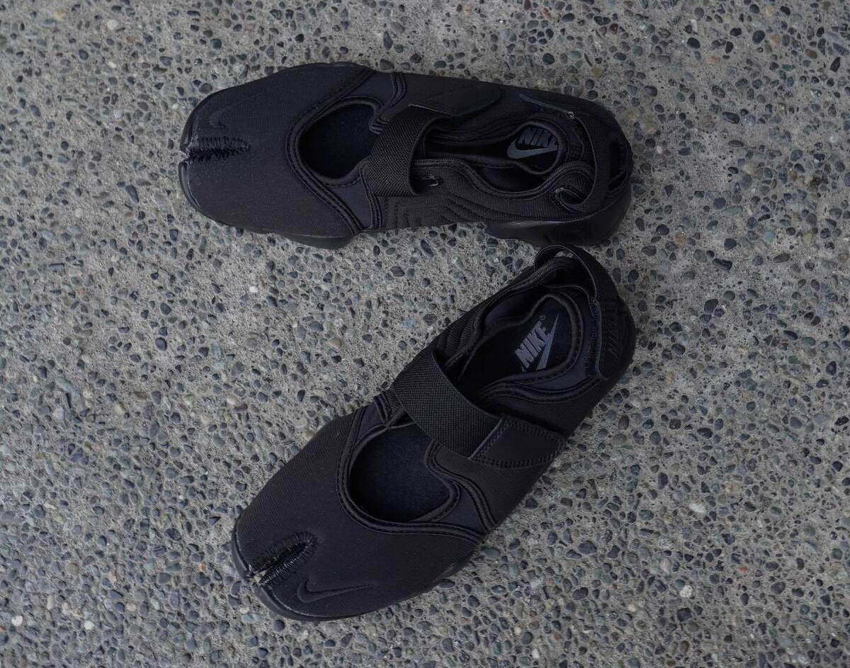 Nike WMNS Air Rift Triple Black HF5389-001 Black / Cool Gray Nike WMNS Air Rift Triple Black HF5389-001 Black / Cool Gray