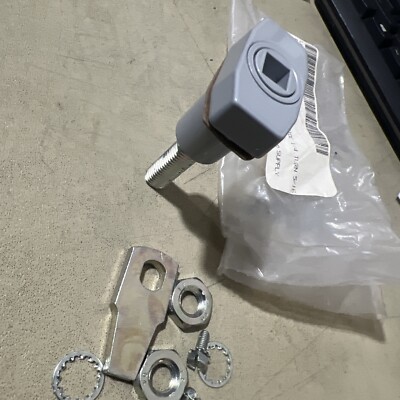 Southco Vise Action Latch E3-99-315-37 DOOR LATCH SIDE 1/4 TURN 5/16 NFA 017369