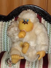 Russ Berrie Doolittle Thumb Toe Belly Button Sucking Monkey Dusty Cream Plush C