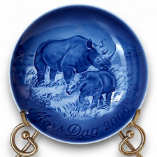 Bing & Grondahl Porcelain Mother's Day 2006 Rhino with Calf Plate 5.75