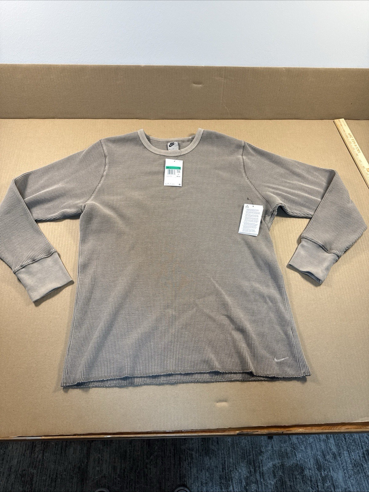 Nike Life Heavyweight Waffle Thermal Long Sleeve Brown Mens M FZ6579-429, NWT