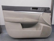 Porte avant et accessoires Subaru OUTBACK