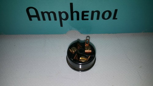 Amphenol USA 3 Blatt Buchse AC Buchse 60F 15 Amp / 125V, 10 Amp / 250V NOS - Bild 2 von 8