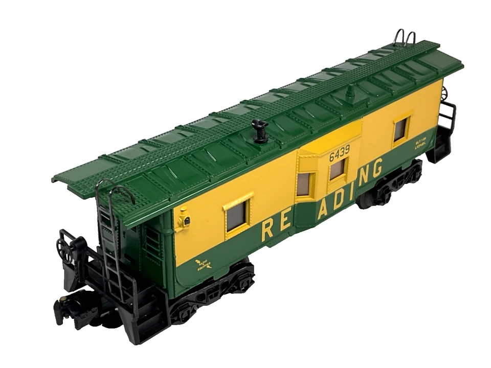 Lionel O & O27 Gauge, 6439 Reading RR Bay Window Lighted Caboose, #6-6439, MIB - Image 3 of 4