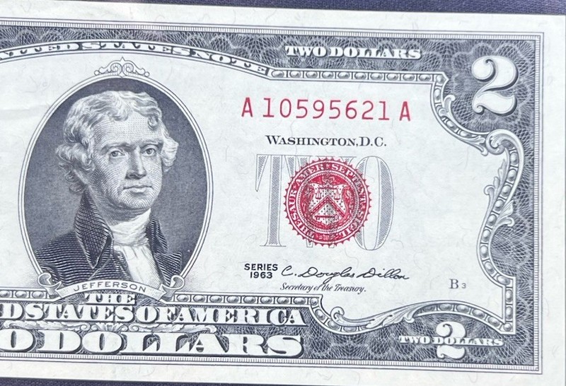 $2 1963 Red Seal  ((CHOICE AU+)) Crisp Note ** US PAPER CURRENCY AUCTIONS