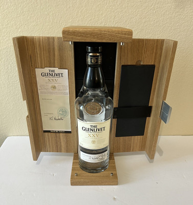 GLENLIVET XXV 25 YEAR WHISKEY EMPTY BOTTLE IN WOOD CASE