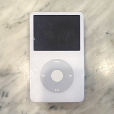 Apple iPod Classic 5th Gen 30GB White MP3 Player Click Wheel A1136