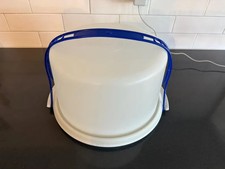 Vintage Tupperware 10  Round Cake Taker w/Handle - Tupperware 684 Speckle White