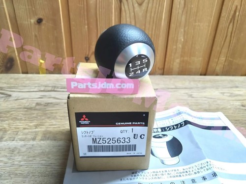 MITSUBISHI Genuine MZ525633 Shift Knob For 5M/T LANCER EVOLUTION X CZ4A - Picture 2 of 14