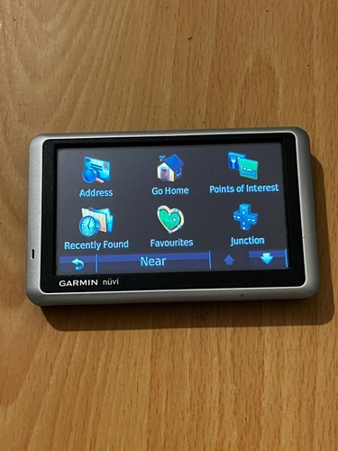 Garmin Nuvi 1350 Automotive 4.3" Screen GPS Navigator. U.K. And Europe Maps - Picture 7 of 13