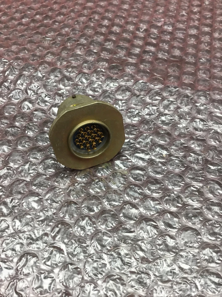 New Bendix Circular 18 Pos Connector LJT07T-15-18SA - Image 2 of 4