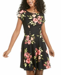 vestido preto floral